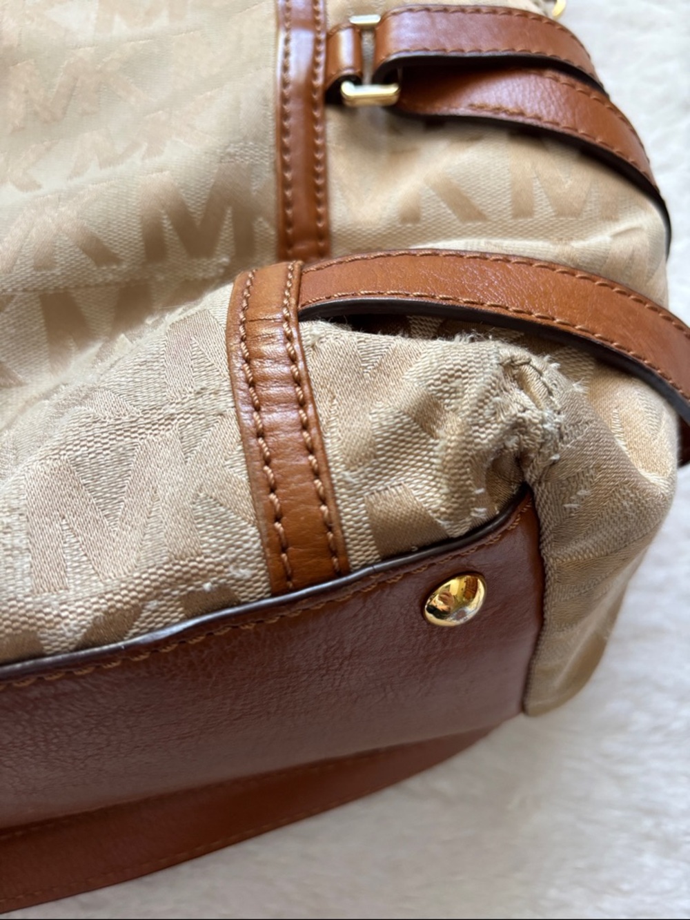 Michael Kors Tan & Brown MK Signature Tote with Leather Trim - Picture 9 of 15